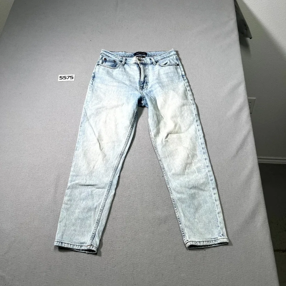 Aeropostale Mom Jeans Women 6R Blue Denim Light Wash Cotton Stretch Straight Leg